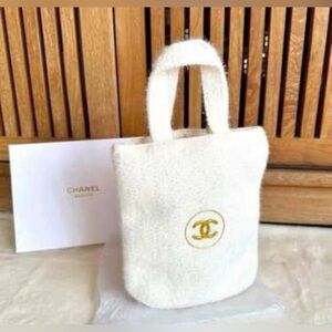 CHANEL Beaute’ Mini Tote Bag NWT